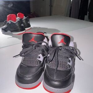 NIKE AIR JORDAN 4 RETRO BRED REIMAGINED